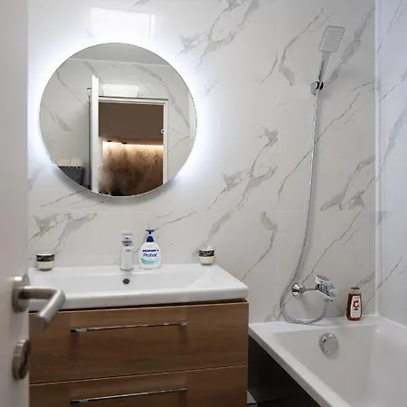 Garsoniera Lux Bd. Decebal * Bukareszt