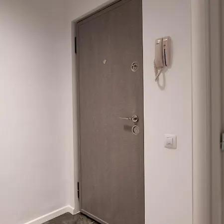 Garsoniera Lux Bd. Decebal Apartment Bucharest