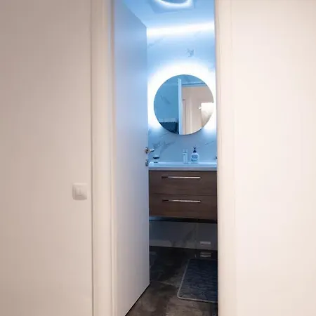 شقة Garsoniera Lux Bd. Decebal بوخارست